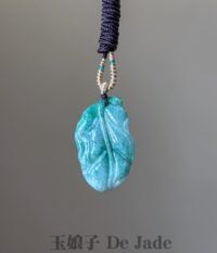 绿叶子翡翠吊坠 Green Leaf Jade Pendant