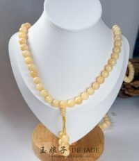 黄金砗磲长串 Golden Tridacna Necklace