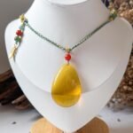 蓝珀水滴形吊坠 Blue Amber Teardrop Pendant