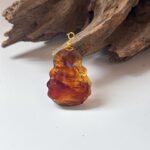 WhatsApp Image 2026-01-31 at 9.30.19 PM (2) 紫蜜观音吊坠 Purple Amber Guanyin Pendant