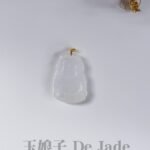 18K冰财神爷吊坠 Icy God of Wealth Jade Pendant