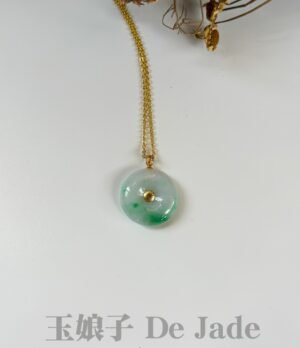 18K飘金丝阳绿平安扣吊坠 Yang-Green Golden Thread Peace Pendant