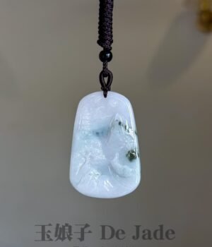 牛奶底飘蓝花山水吊坠 Milky-White Base with Floating Blue Landscape Jade Pendant