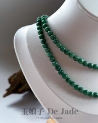 满绿翡翠长串 Full Green Jade Bead Necklace