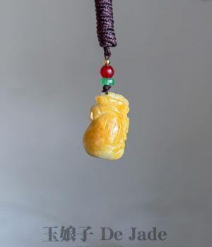487512230_1243575540647149_2048700611736672398_n 黄翡福袋吊坠 Yellow Jade Lucky Bag Pendant