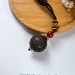 沉香单珠吊坠 Agarwood Single Bead Pendant
