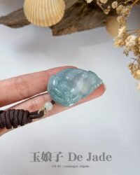 487847714_1242739147397455_2488702005268189603_n 蓝水三脚蟾蜍吊坠 Blue Water Three-Legged Toad Jade Pendant