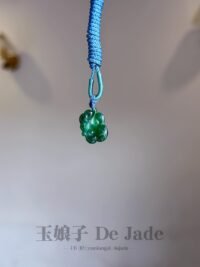 487967305_1239141254423911_924042231011489519_n 辣阳绿双如意吊坠 Spicy Yang-Green Double Ruyi Jade Pendant