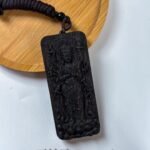 沉香千手观音吊坠 Agarwood Thousand-Hand Guanyin Pendant