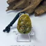 三彩山水吊坠 Tri-Color Landscape Jade Pendant