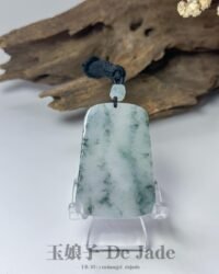 冰飘蓝花山水吊坠 Icy Jadeite with Floating Blue Landscape Pendant