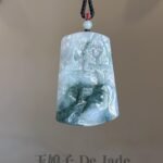飘蓝花山水吊坠 Floating Blue Landscape Jade Pendant