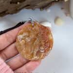 红翡上山虎吊坠 Red Jade Ascending Tiger Pendant