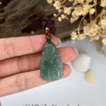 财神爷吊坠 God of Wealth Jade Pendant