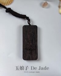 沉香千手观音吊坠 Agarwood Thousand-Hand Guanyin Pendant