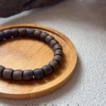 黑奇楠沉香路路通手串 Black Kinam Agarwood Rulu Tong Bracelet