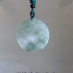488559168_1242595854078451_7747031194887962263_n 飘花无事牌吊坠 Floating-Flower Wu Shi Pai Pendant