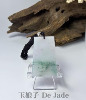 飘活花无事牌吊坠 Floating Flower Wu Shi Pai Pendant