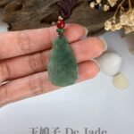 财神爷吊坠 God of Wealth Jade Pendant