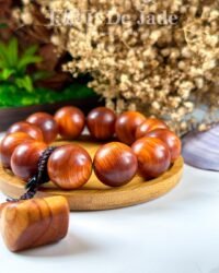 崖柏雷击玉化手串 Thunderstruck Jade-Like Thuja Bracelet