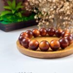 崖柏黑骨料手串 Thuja Black Core Bracelet