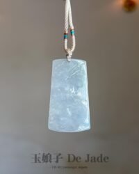 冰件山水吊坠 Icy Jade Landscape Pendant