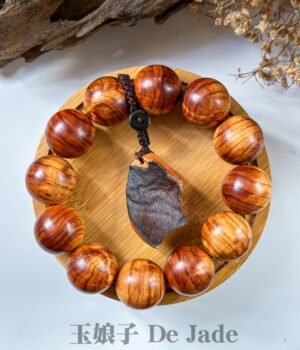 崖柏闪电纹手串 Thuja Lightning-Grain Bracelet