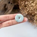 飘蓝花平安扣吊坠 Floating Blue Flower Jade Peace Pendant