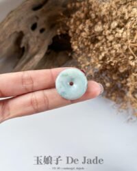 飘蓝花平安扣吊坠 Floating Blue Flower Jade Peace Pendant