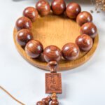 IMG_2995.JPG 海南黄花梨木手串 Hainan Huanghuali Wood Bead Bracelet
