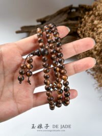 沉香红土长串 Red Soil Agarwood Long Strand