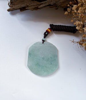 仿古无事牌吊坠 Antique-Style Wu Shi Pai Jade Pendant