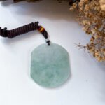 仿古无事牌吊坠 Antique-Style Wu Shi Pai Jade Pendant