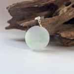 无事牌吊坠 Wu Shi Pai Jade Pendant