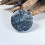 乌鸡无事牌吊坠 Black Jade Wu Shi Pai Pendant