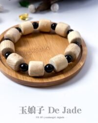 485803054_1234073341597369_909414391626111944_n 香樟木手串 Camphorwood Bracelet