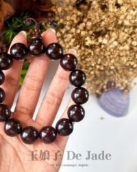 小叶紫檀带金星 Small-Leaf Rosewood with Golden Star Bracelet