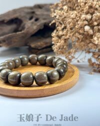 金丝楠阴沉绿料手串 Golden Phoebe Green Buried Wood Bracelet