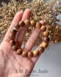老山檀黑肉 Old Mountain Sandalwood Black Meat Bracelet