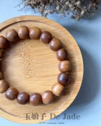 老山檀黑肉 Old Mountain Sandalwood Black Meat Bracelet