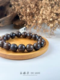 IMG_4234.JPG 沉香手串 Agarwood Bracelet
