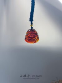 IMG_4575.JPG 笑 血珀笑佛吊坠 Blood Amber Laughing Buddha Pendant