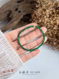 辣阳绿翡翠手串 Yang Green Jade Bracelet
