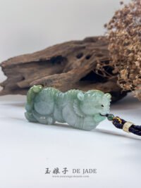 IMG_5272.JPG 虎符吊坠 Tiger Tally Pendant