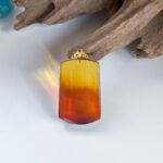 18K红蓝珀无事牌吊坠 Gold Red Blue Amber Peace Pendant