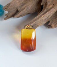 18K红蓝珀无事牌吊坠 Gold Red Blue Amber Peace Pendant