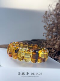 花珀手牌 Flower Amber Wrist Plaque Bracelet