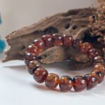 灵草琥珀手串 Herbal Amber Bracelet