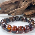 灵草琥珀手串 Herbal Amber Bracelet