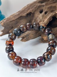 灵草琥珀手串 Herbal Amber Bracelet